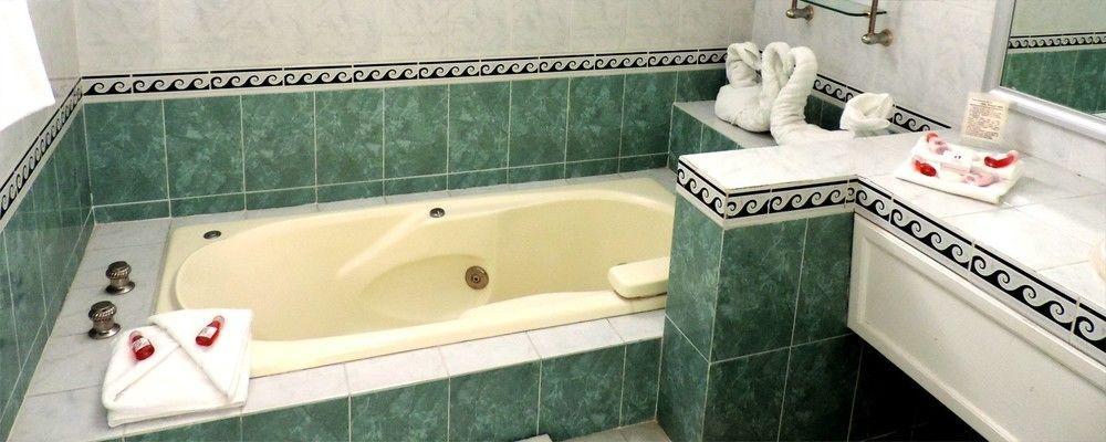 Hotel Del Valle Inn Pachuca Экстерьер фото